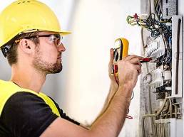 Electricidad, montaje y mantenimiento de instalaciones eléctricas de alta y baja tensión
